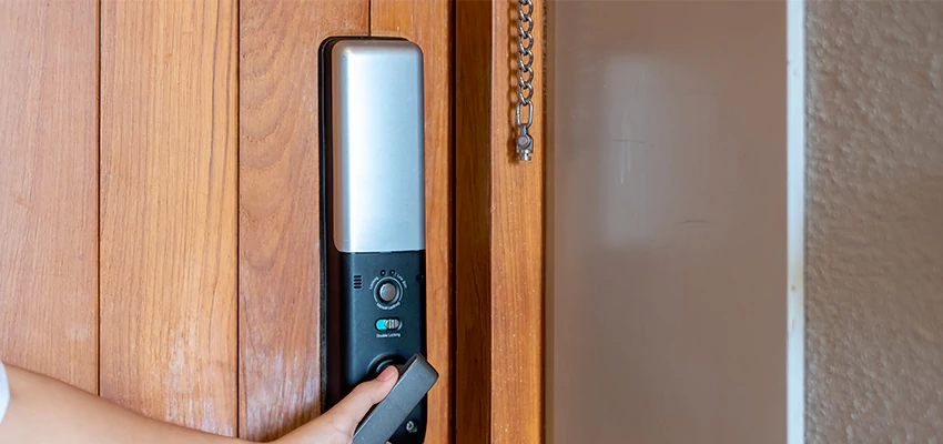 Home Security Electronic Locks Upgrades in Sarasota, FL